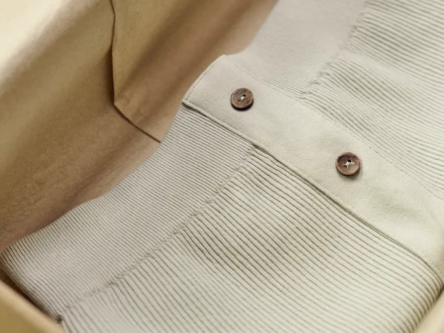 Ready-stock uniform shirting, placket detail