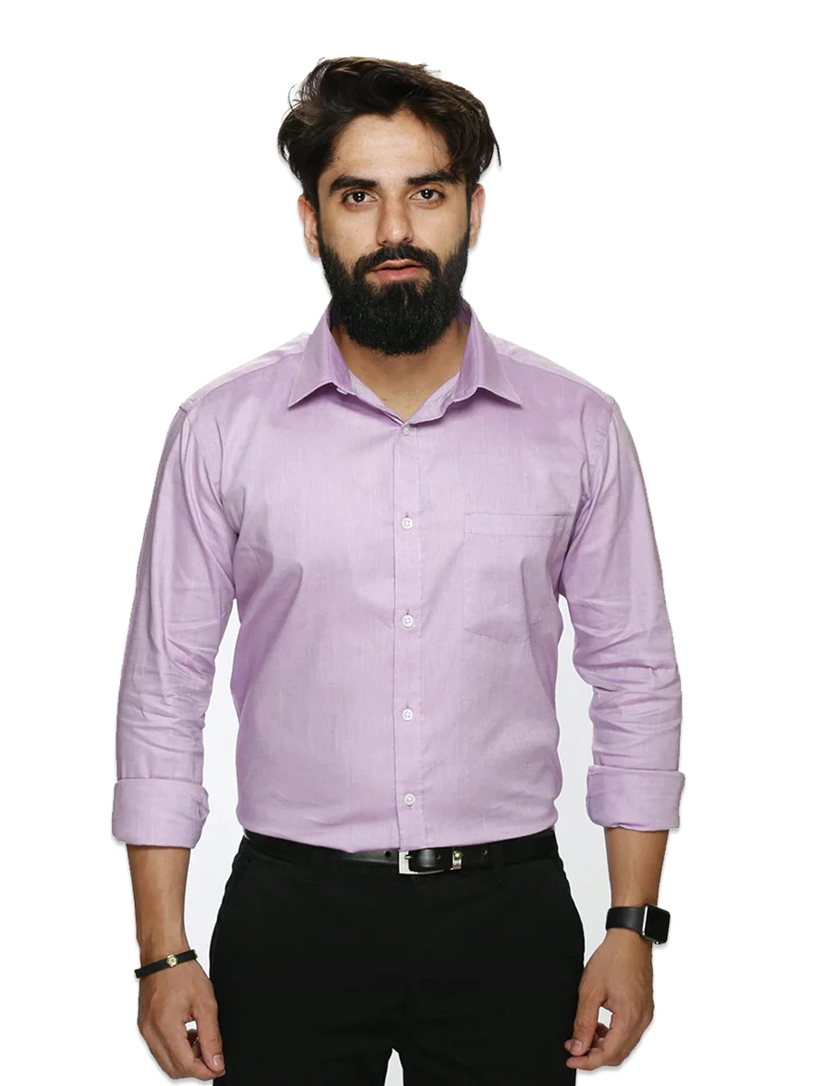 Lilac uniform shirt on model